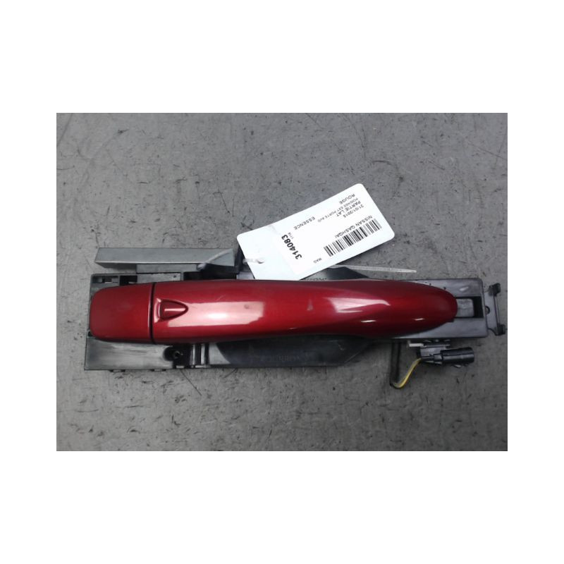 POIGNEE EXTERIEURE PORTE AVANT DROIT NISSAN QASHQAI