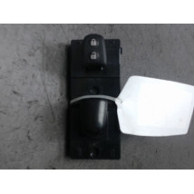 COMMANDE LEVE-GLACE PORTE AVD NISSAN QASHQAI