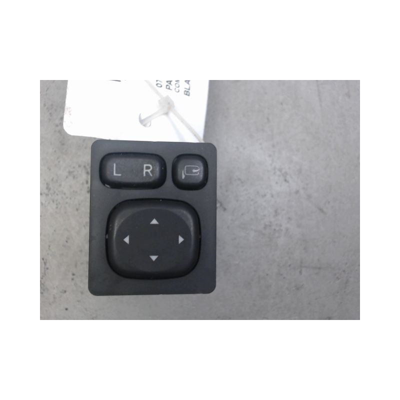 COMMANDE RETROVISSEUR EXTERIEUR ELECTRIQUE TOYOTA YARIS