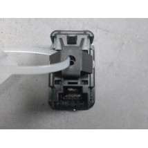 COMMANDE LEVE-GLACE PORTE AVD MERCEDES CLASSE B