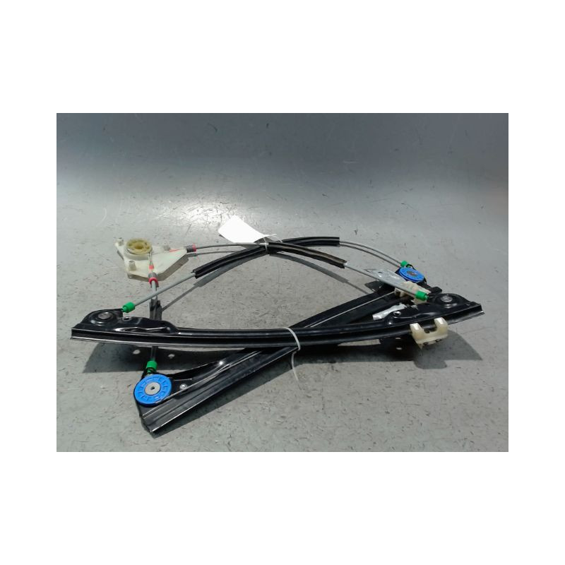 MECANISME LEVE-GLACE AVANT DROIT VOLKSWAGEN POLO 2005-