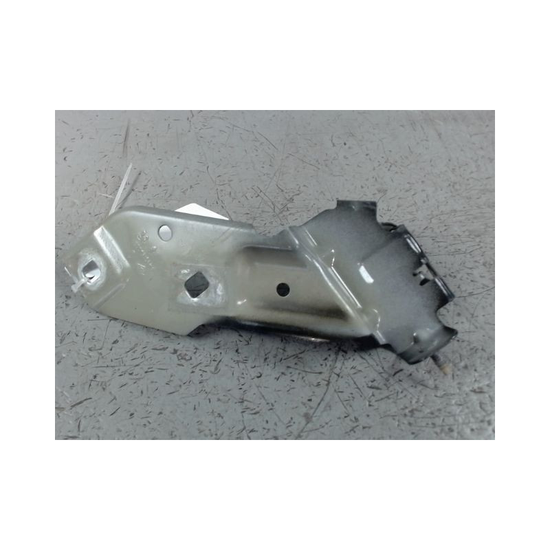 SUPPORT AILE AVD RENAULT CLIO IV