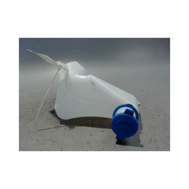 RESERVOIR LAVE-GLACE AVANT AIXAM S9
