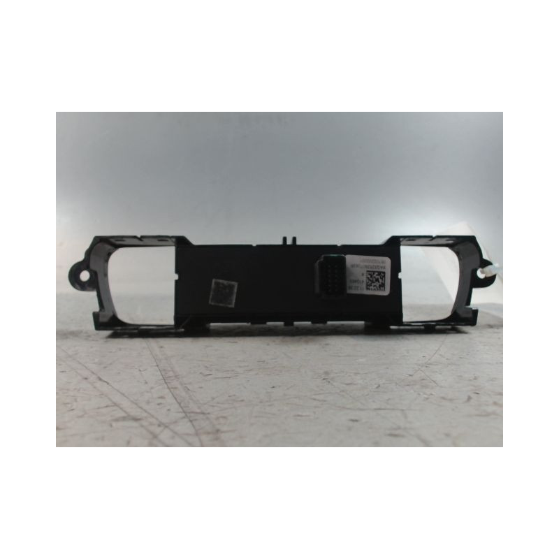 BOUTON DE WARNING DACIA SPRING