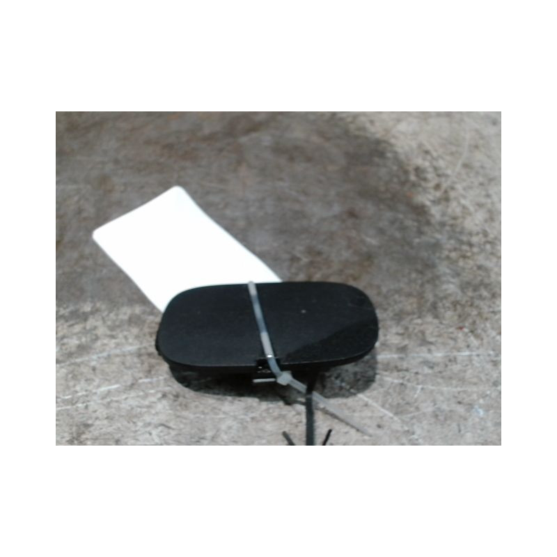 OBTURATEUR COUVRE CROCHET DE BOUCLIER AV RENAULT TWINGO