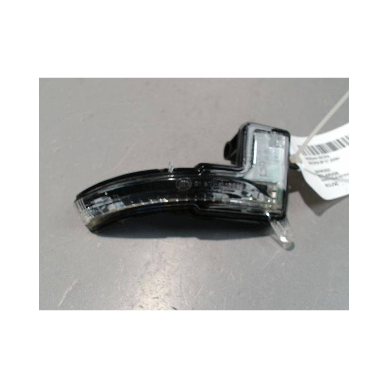 REPETITEUR RETROVISEUR DROIT NISSAN MICRA 2009-