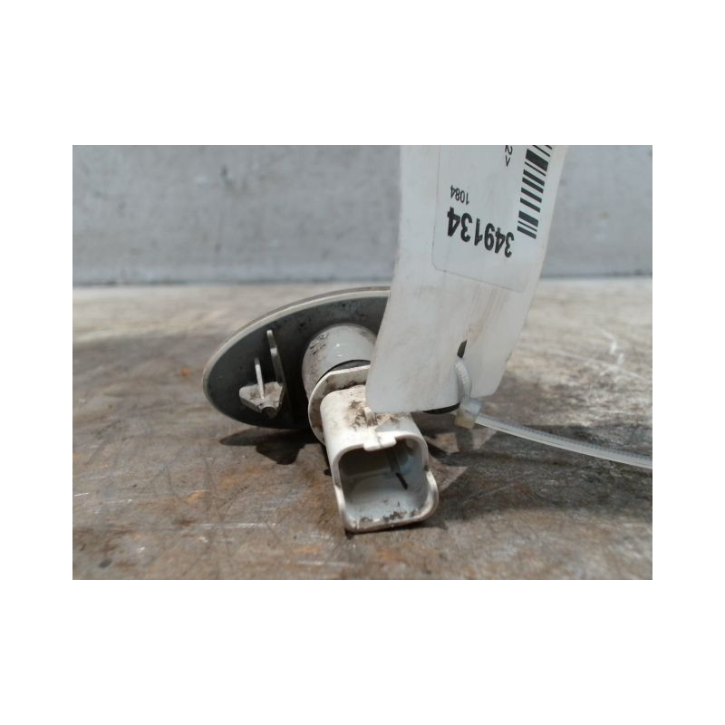 REPETITEUR AILE GAUCHE CITROEN BERLINGO FGT 2002-