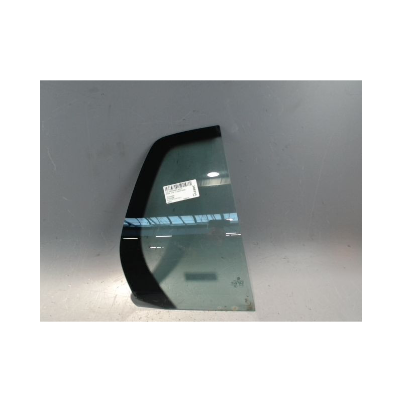 GLACE ARRIERE CUSTODE DROIT VOLKSWAGEN GOLF V 2003-2009