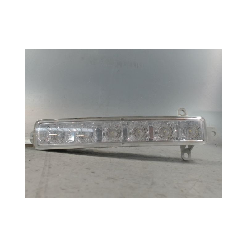 FEUX AVD PEUGEOT PARTNER TEPEE 2008-