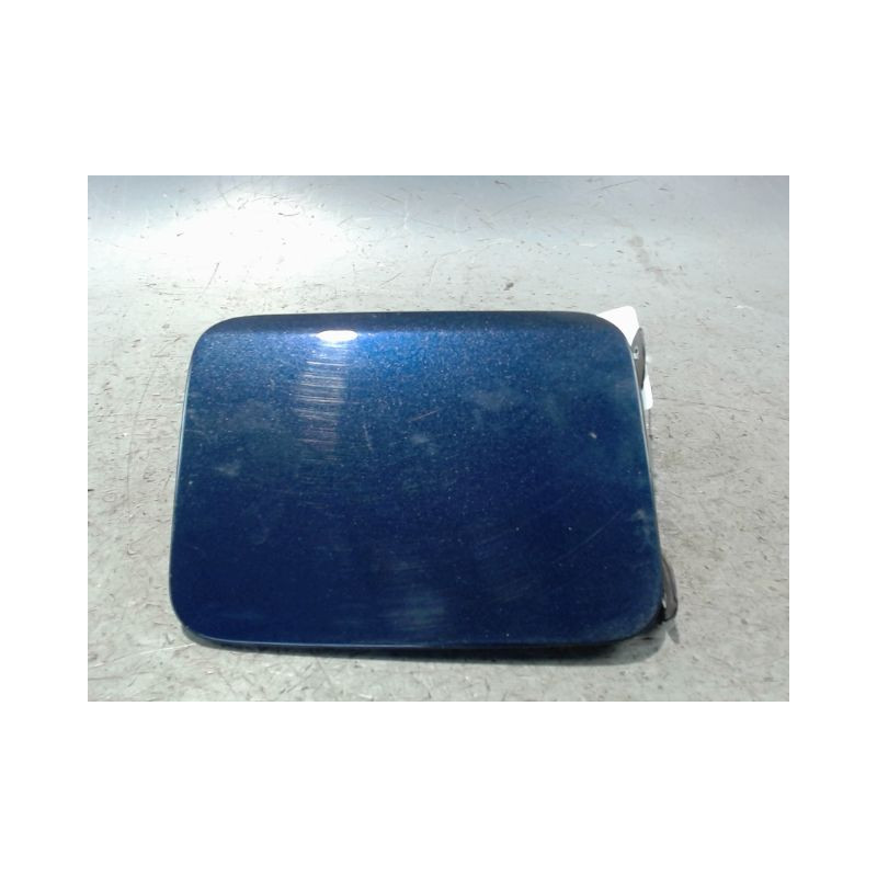 VOLET DE TRAPPE CARBURANT SUBARU LEGACY