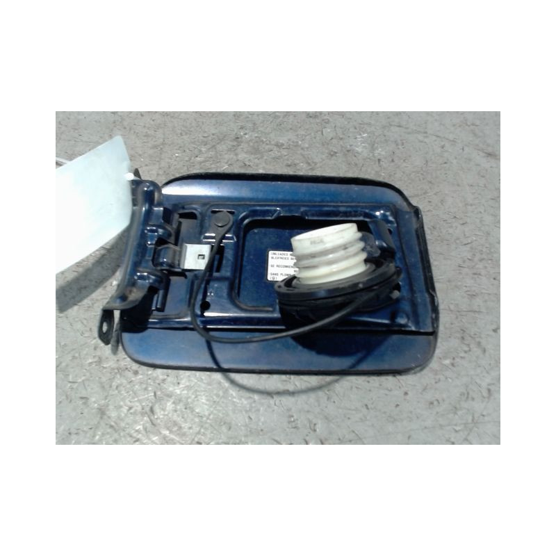 VOLET DE TRAPPE CARBURANT SUBARU LEGACY
