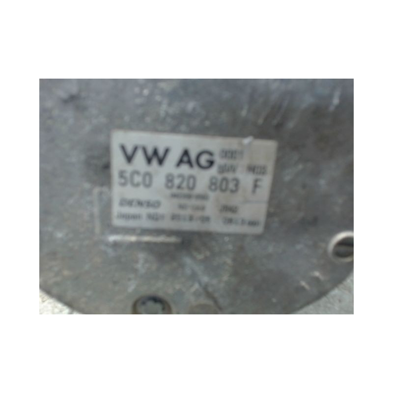 COMPRESSEUR AIR CONDITIONNE VOLKSWAGEN JETTA 2005-
