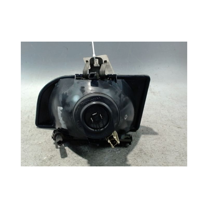 PHARE DROIT FORD FIESTA 89-94