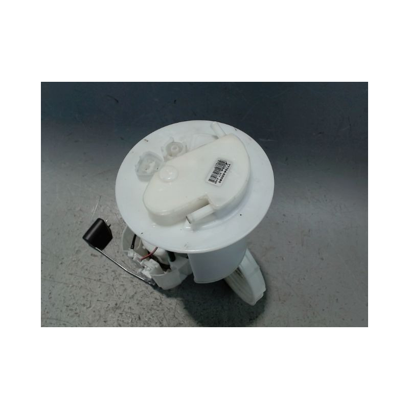 POMPE CARBURANT IMMERGEE TOYOTA YARIS II 2010-