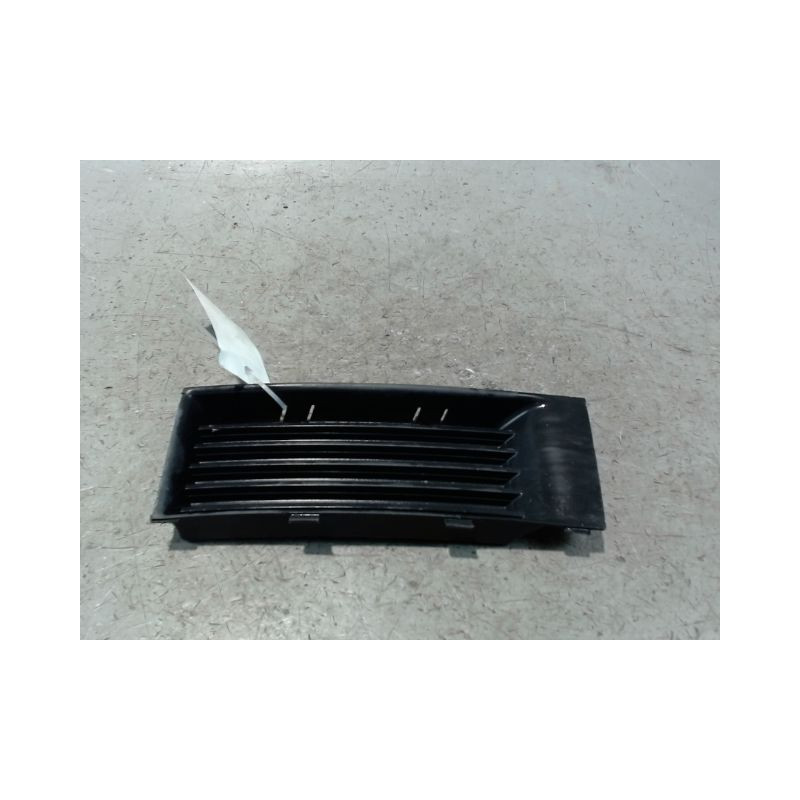OBTURATEUR PHARE ADDITIONNEL PARE-CHOC AVD SKODA FABIA 2000-2004