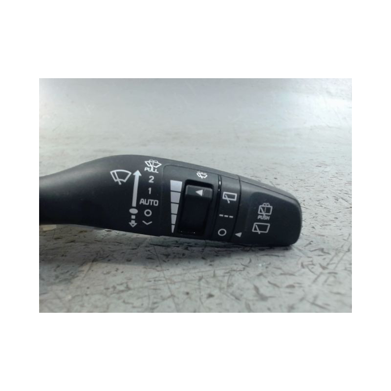 COMMANDE ESSUIE GLACE KIA CARENS 2002-