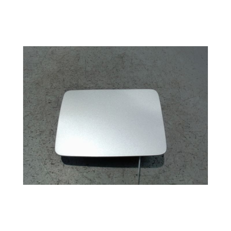 VOLET DE TRAPPE CARBURANT SUZUKI SX4