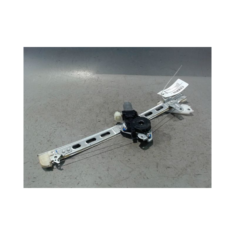 MECANISME+MOTEUR LEVE-GLACE AVANT GAUCHE SUZUKI SX4