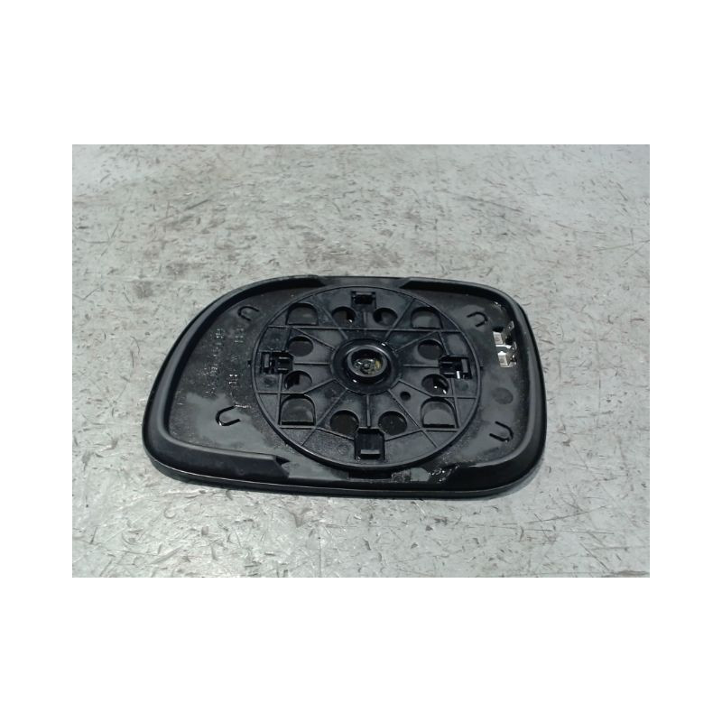 GLACE RETROVISEUR EXT D CHRYSLER VOYAGER DIESEL