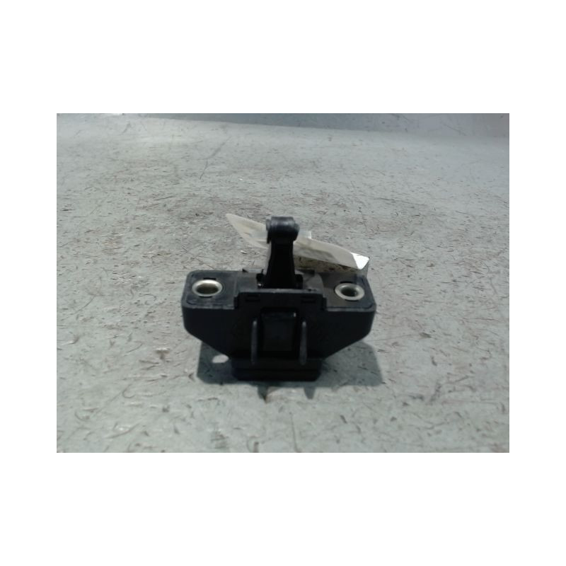 SERRURE HAYON  DACIA SANDERO 2008-