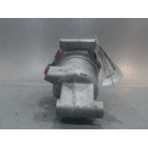 COMPRESSEUR AIR CONDITIONNE DACIA SANDERO