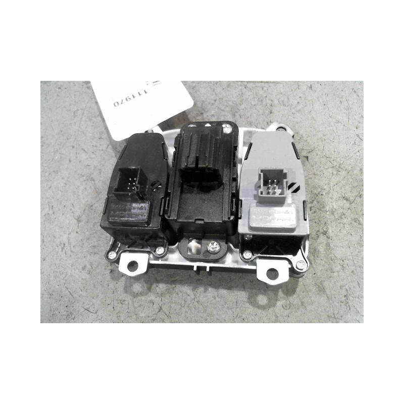 INTERIEUR COMMANDE FREIN A MAIN FIAT 500