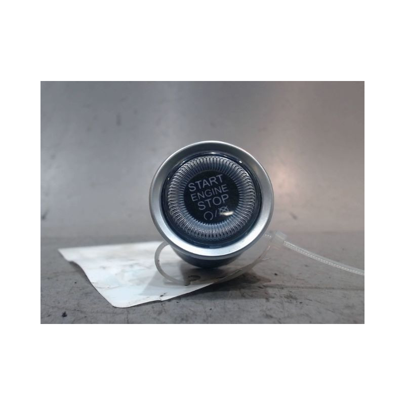 BOUTON DE DEMARRAGE FIAT 500