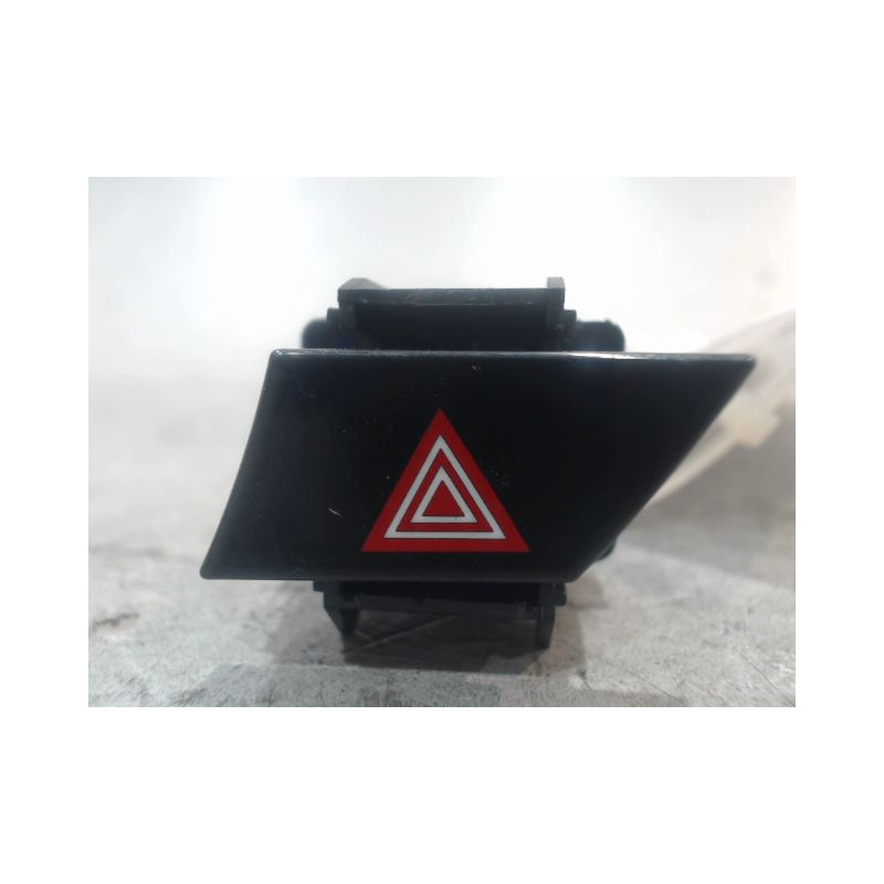 BOUTON DE WARNING OPEL MOKKA