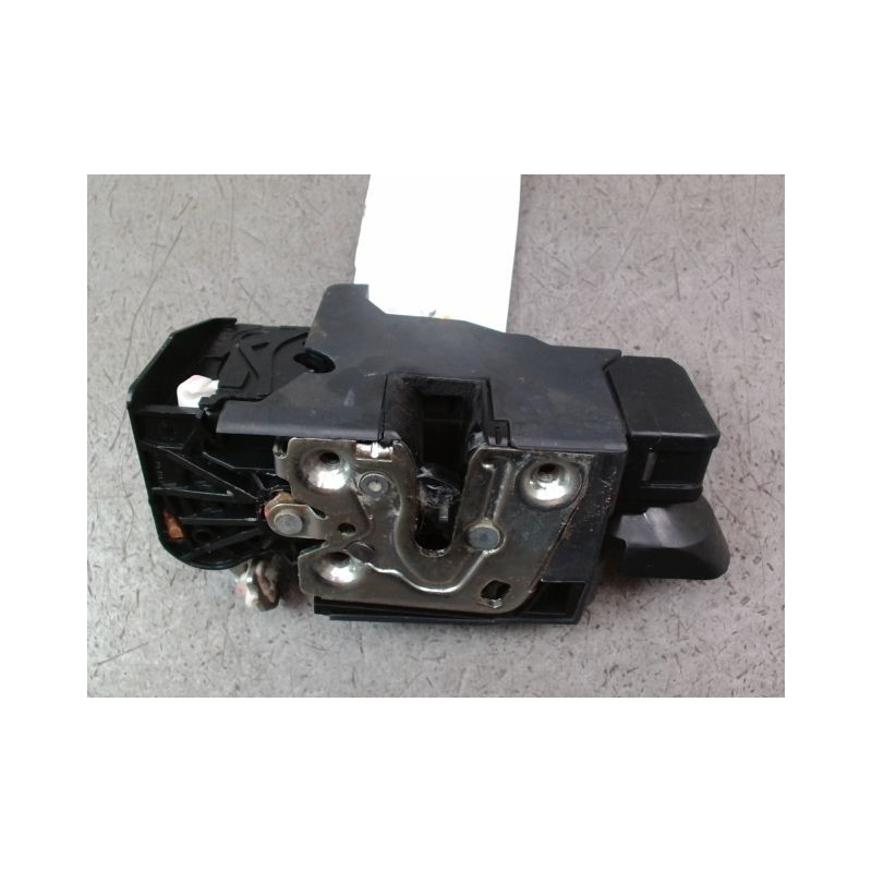 SYSTEME CONDAMNATION AVANT DROIT DACIA SANDERO 2008-