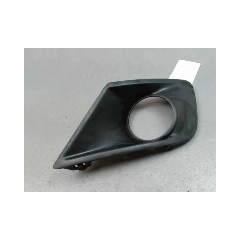 ENJOLIVEUR PARE-CHOC AVG PEUGEOT 207 SW 2007-2013