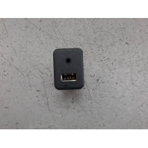 PORT USB/AUX CHEVROLET SPARK