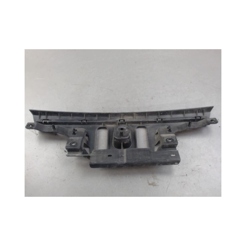 SUPPORT CENTRAL PARE-CHOC ARRIERE  CITROEN C3