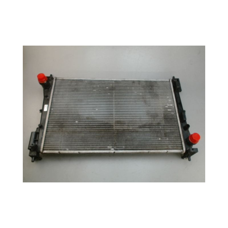 RADIATEUR OPEL CORSA