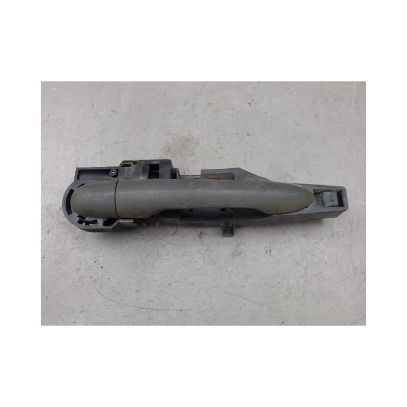 POIGNEE EXTERIEURE PORTE COULISSANTE DROIT RENAULT KANGOO