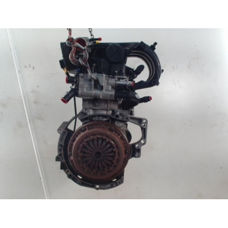 MOTEUR ESSENCE CITROEN C4 CACTUS 1.2 VTi 82