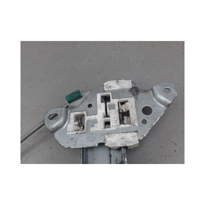 MECANISME LEVE-GLACE AVANT GAUCHE NISSAN NV200