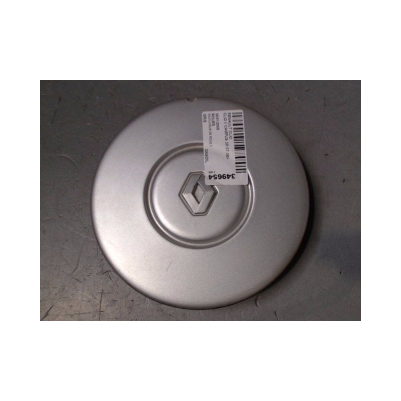 ENJOLIVEUR DE ROUE RENAULT CLIO II CAMPUS 06-