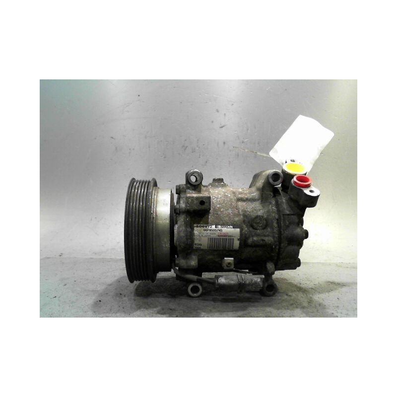 COMPRESSEUR AIR CONDITIONNE RENAULT CLIO