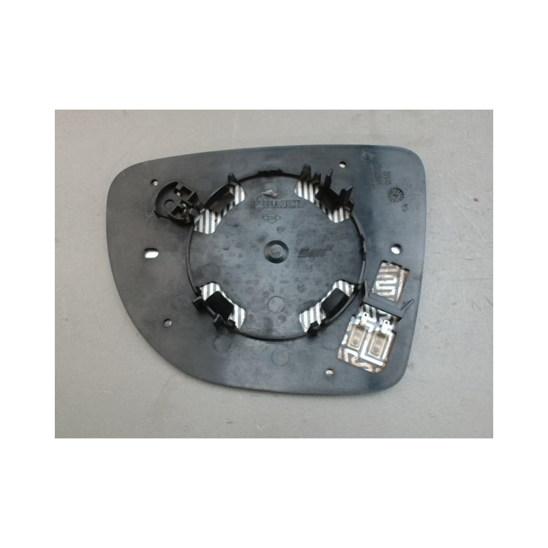 GLACE RETROVISEUR EXT D RENAULT CLIO