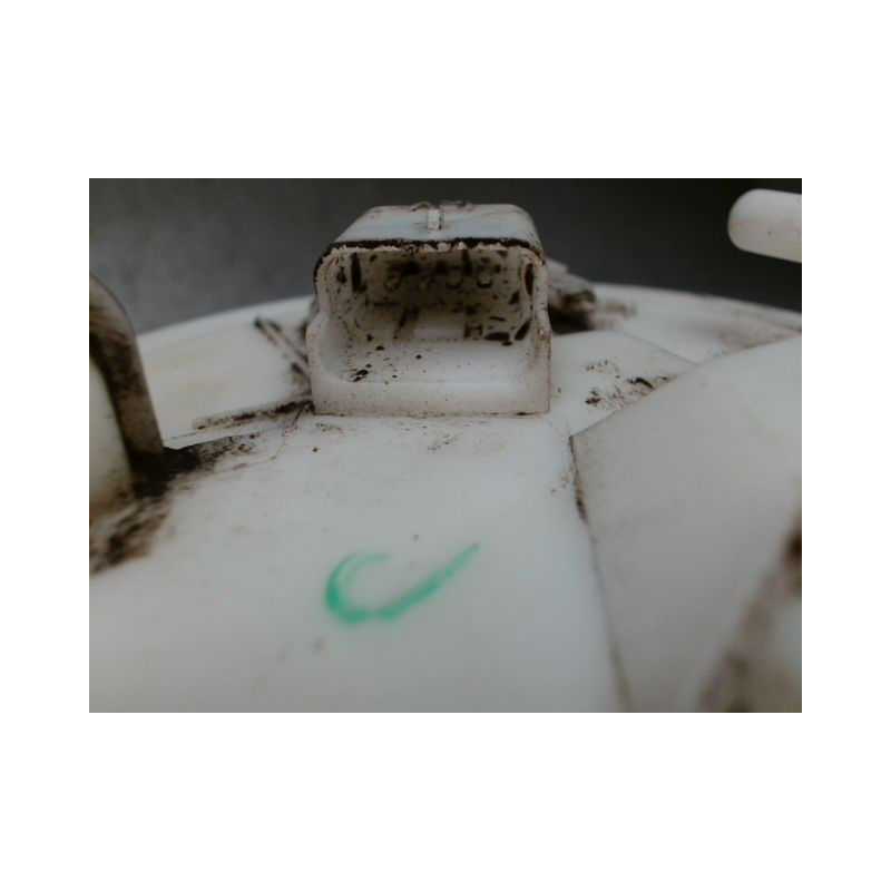 POMPE CARBURANT IMMERGEE RENAULT MEGANE II PH2 2006-