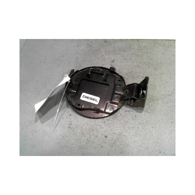 VOLET DE TRAPPE CARBURANT SUZUKI SWIFT