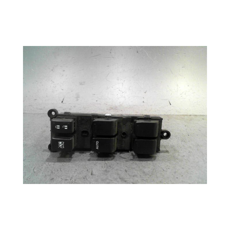 COMMANDE LEVE-GLACE PORTE AVG SUZUKI SWIFT