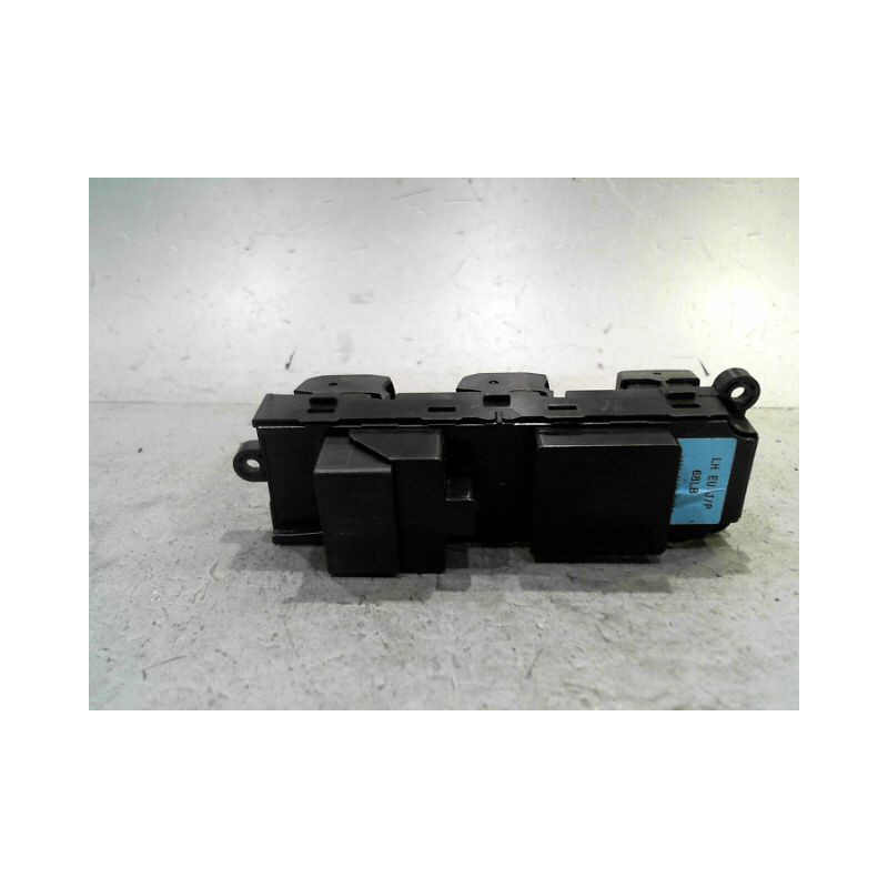 COMMANDE LEVE-GLACE PORTE AVG SUZUKI SWIFT
