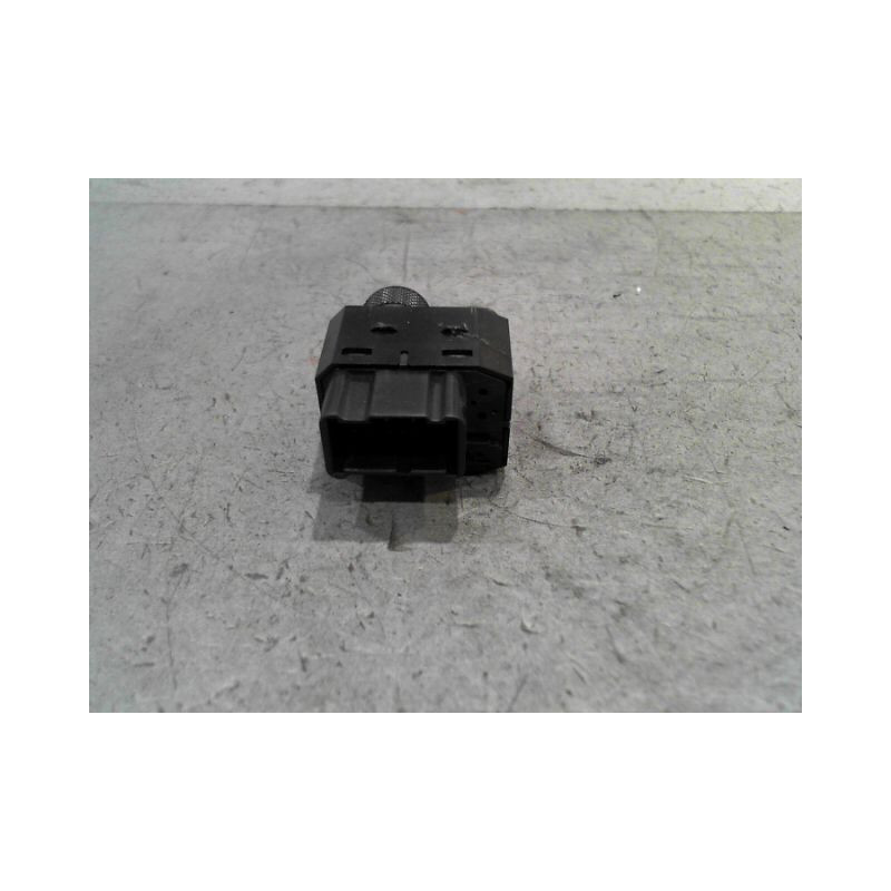 COMMANDE RETROVISSEUR EXTERIEUR ELECTRIQUE SUZUKI SWIFT