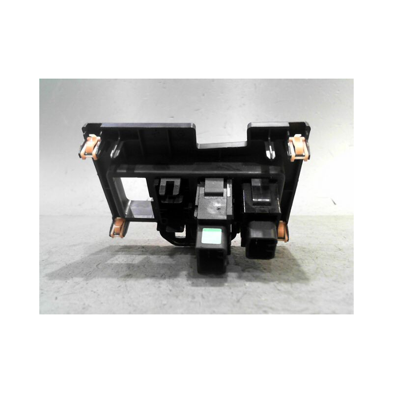 INTERIEUR COMMANDE PHARES SUZUKI SWIFT