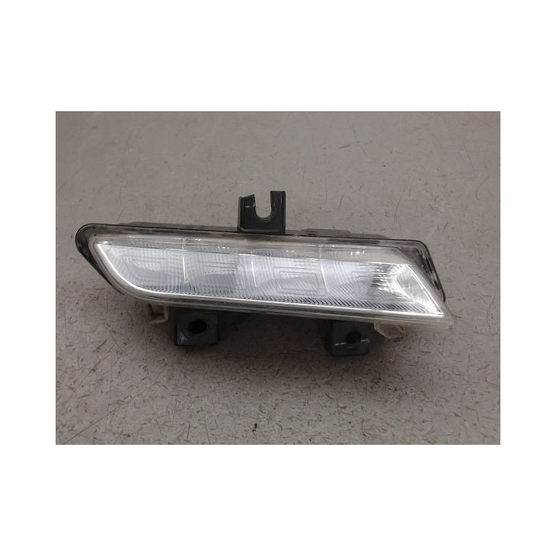 FEUX POSITION DROIT RENAULT CLIO
