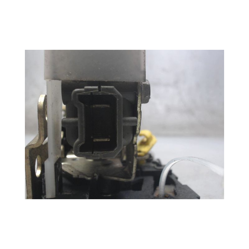 SYSTEME CONDAMNATION ARRIERE GAUCHE RENAULT CLIO II PH.2 01-06