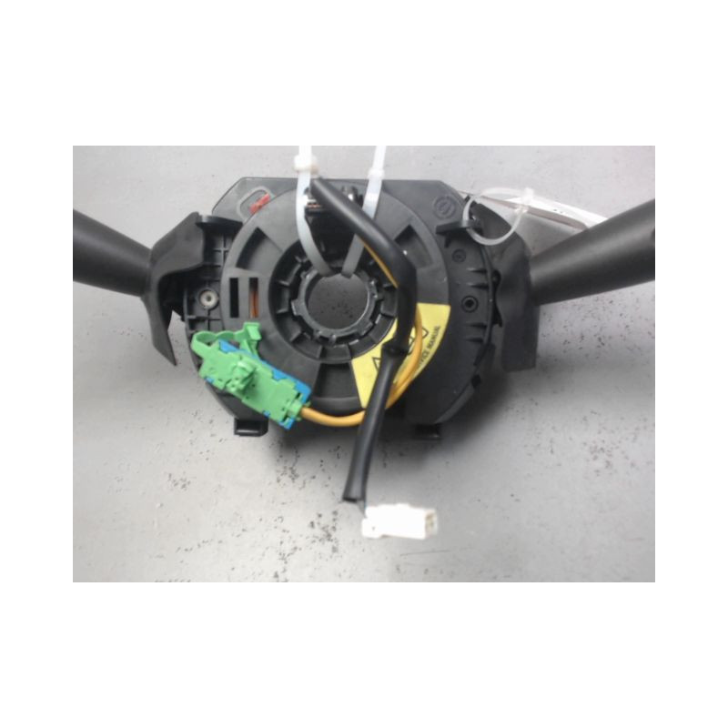 BLOC COMMODOS FIAT PUNTO 2003-