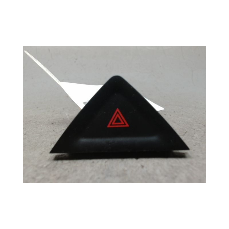 BOUTON DE WARNING RENAULT KOLEOS