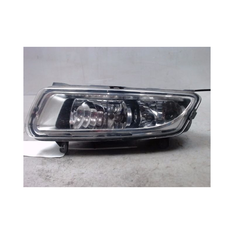 PHARE ANTIBROUILLARD AVANT GAUCHE VOLKSWAGEN POLO 2009-